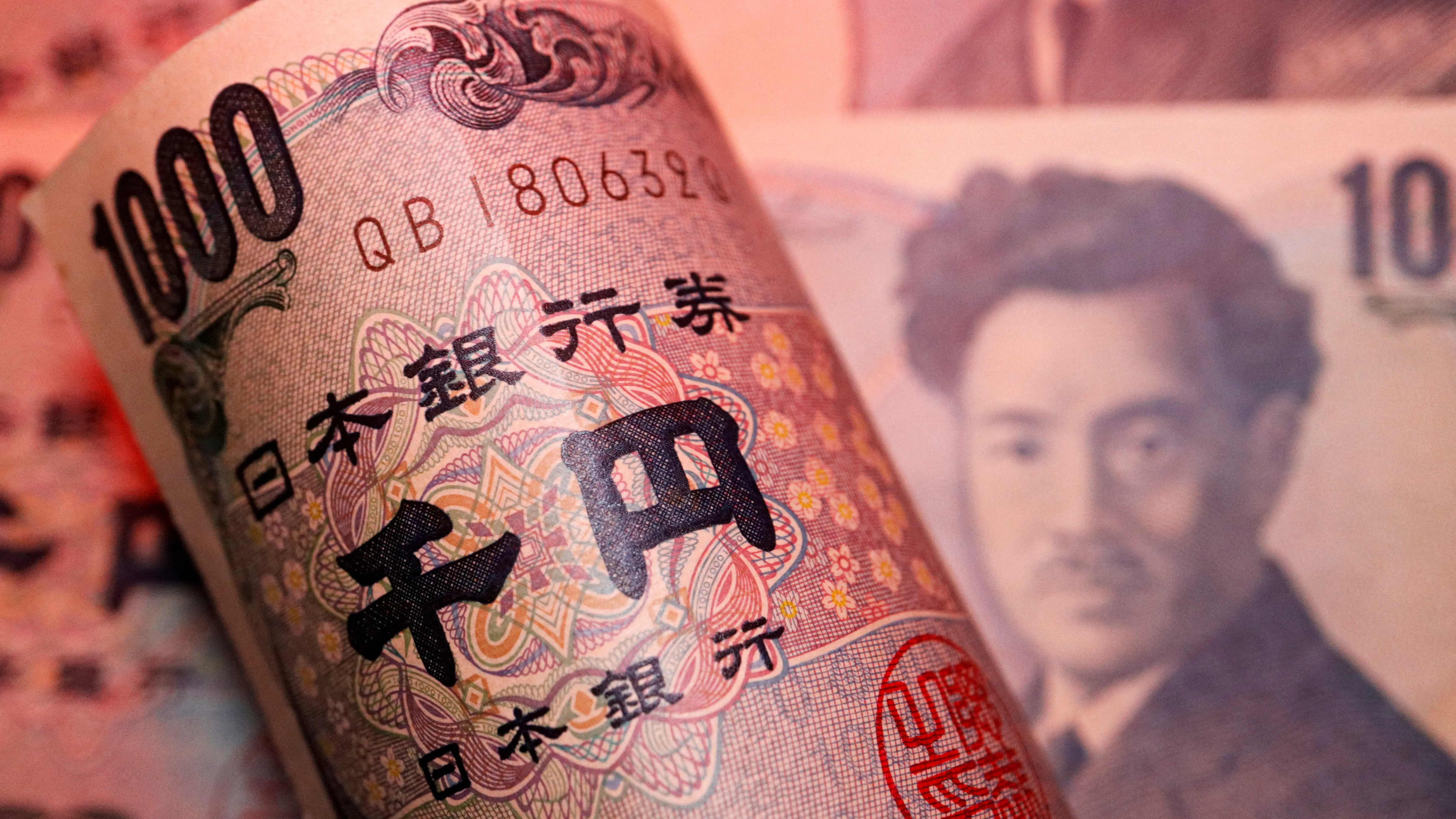 Japan loses top creditor rank as economic troubles deepen Japan loses top creditor rank as economic troubles deepen