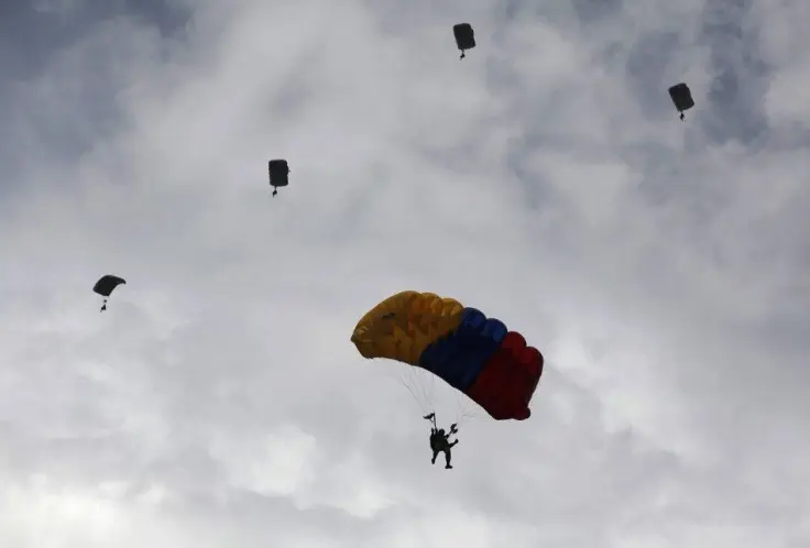 Breakup led to tragic death: UK skydiver refused to open parachute while falling from 10,000 feet - Here