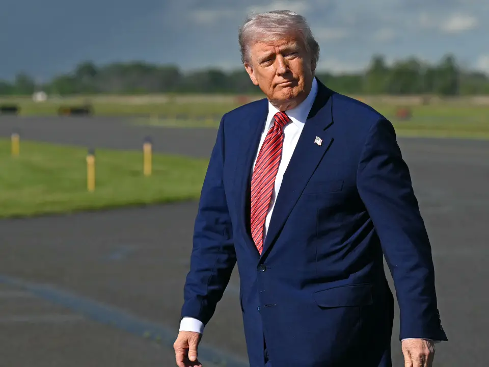 Trump offers Canada free access to ‘Golden Dome’ defence system—But only if it joins the US Trump offers Canada free access to ‘Golden Dome’ defence system—But only if it joins the US