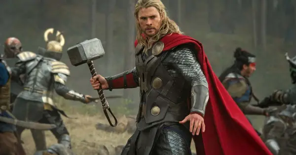 Chris Hemsworth dankt MCU-Fans für ihre Liebe und Unterstützung mit dem ...