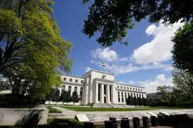 Fed officials express concern over long-term inflation expectations amid tariff impact