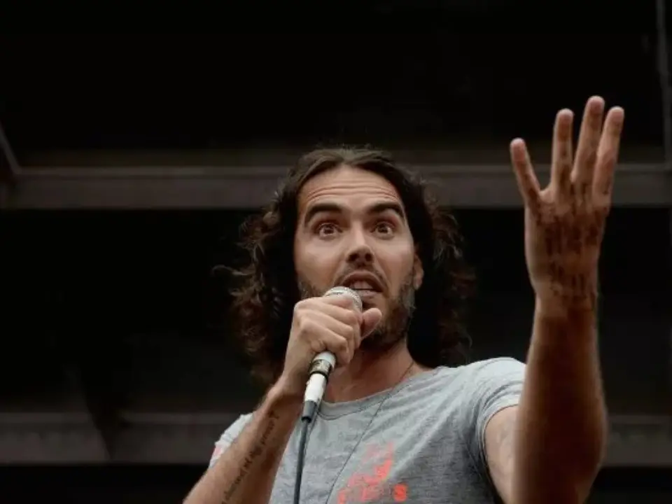 Russell Brand sexual assault case: Katy Perry's ex-husband pleads not guilty, trial set for 2026 Russell Brand sexual assault case: Katy Perry's ex-husband pleads not guilty, trial set for 2026