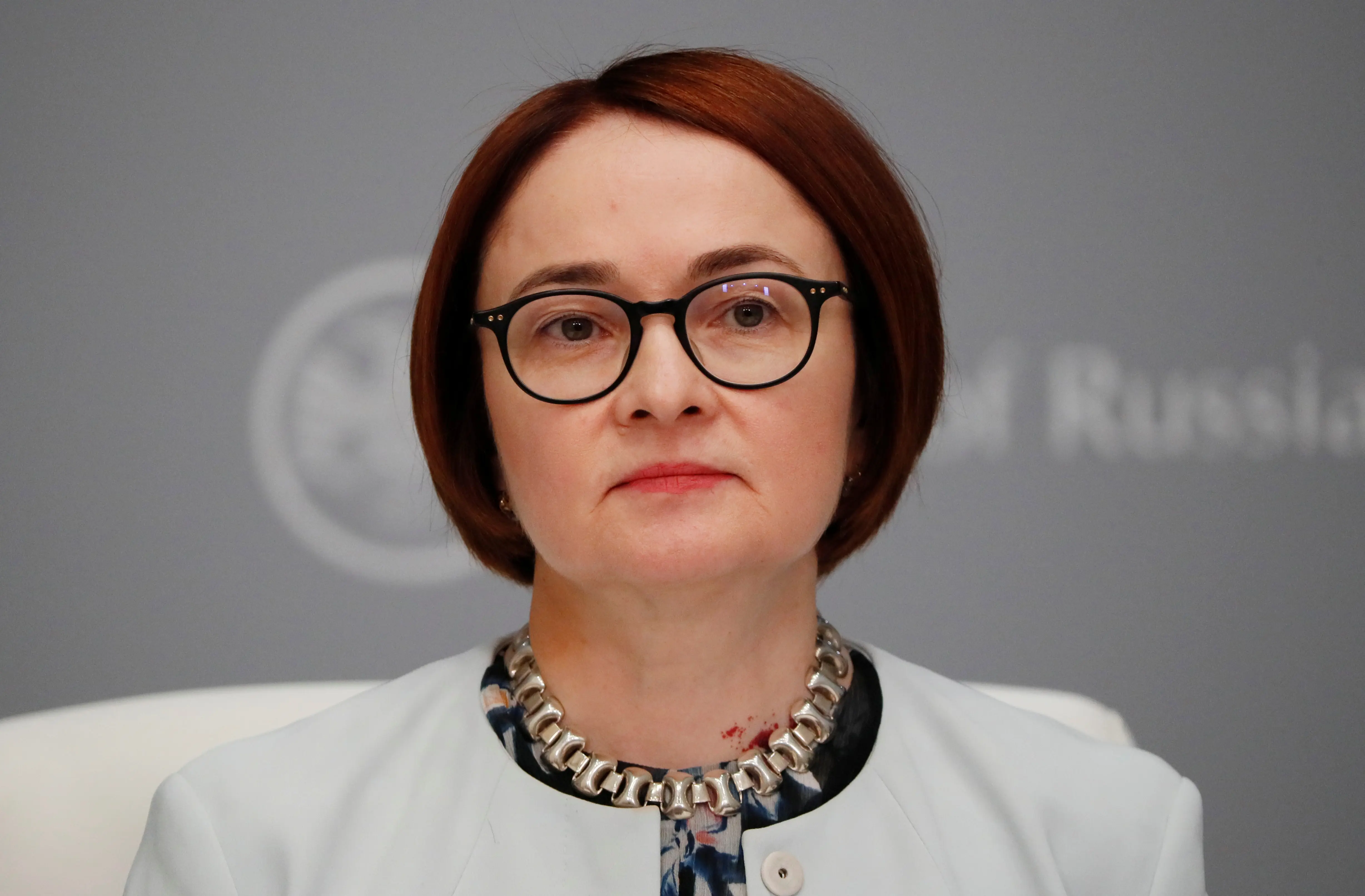 Kremlin pressures Russia’s top banker to slash rates as sanctions hit economy