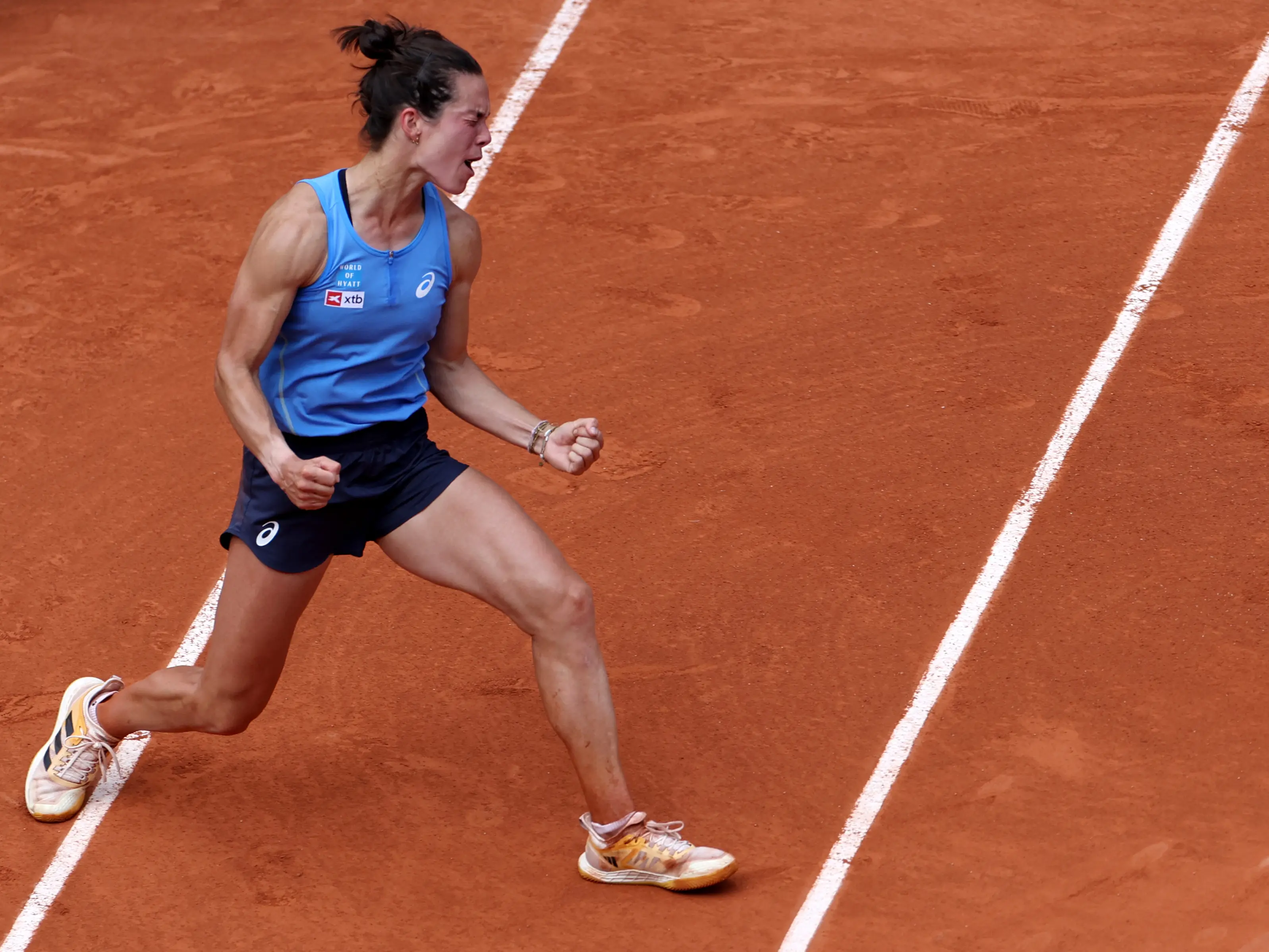 French Open 2025: Lois Boisson upsets Coco Gauff, Andreeva advances to quarters French Open 2025: Lois Boisson upsets Coco Gauff, Andreeva advances to quarters