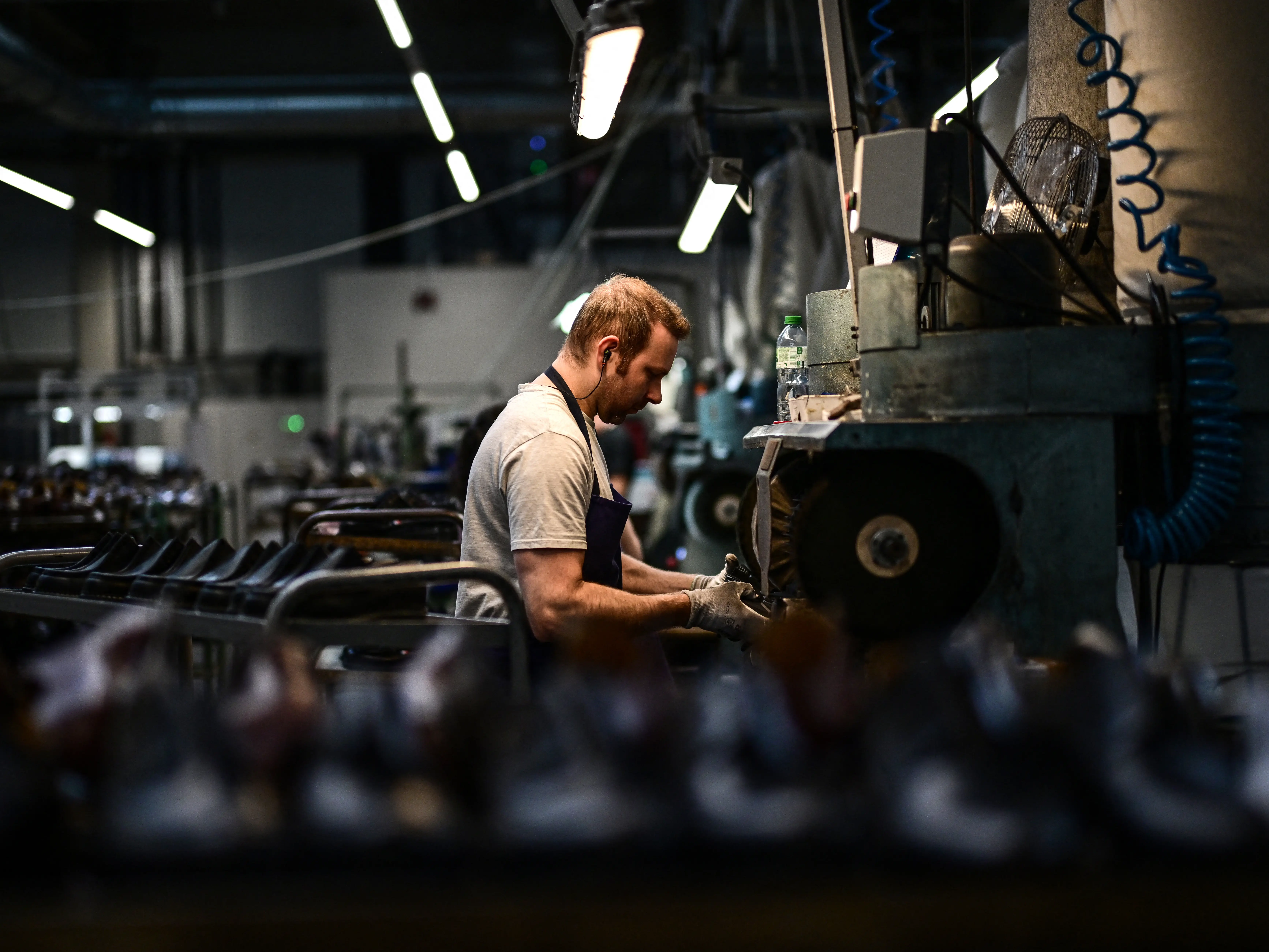 US manufacturing slows as tariff uncertainty drives contraction in May