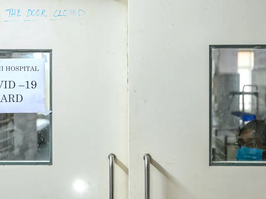 Five new COVID19 related death across India, with active cases surpassing 4000