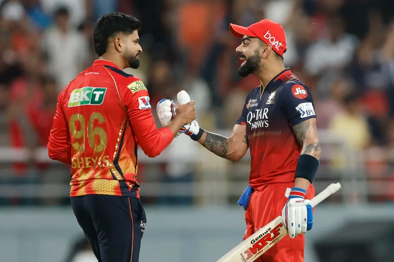 VIDEO: Kohli's WHOLESOME moment with Shreyas Iyer and his father after winning maiden IPL trophy
