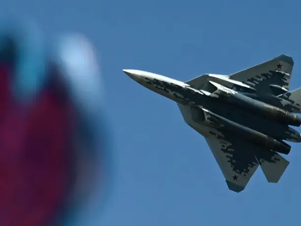 Supremacy in air - the top fighter jets of 2025: Sukhoi Su-57 to F-35 Lightning II