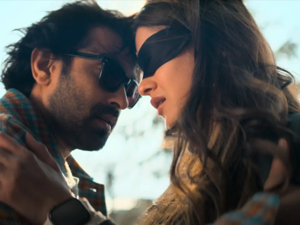 Aankhon Ki Gustaakhiyan teaser: Vikrant Massey, Shanaya Kapoor feature in a timeless love story