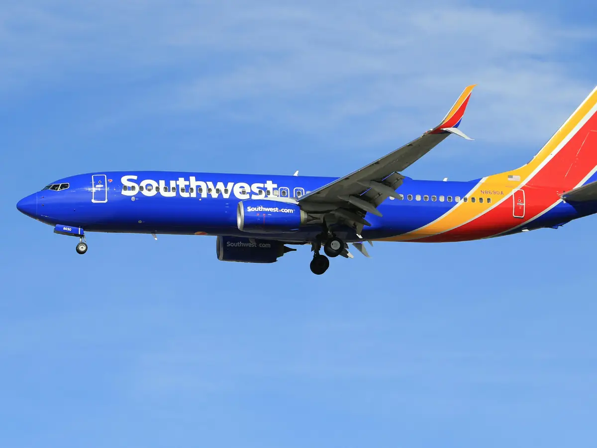 Disgruntled wife calls police on husband, tells them he is carrying a BOMB on plane