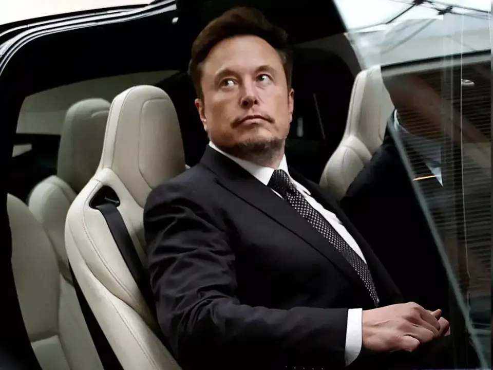 Elon Musk threatens legal action against Apple over app store rankings Elon Musk threatens legal action against Apple over app store rankings
