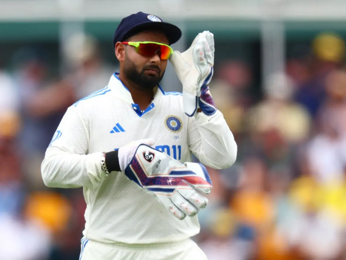 ENG vs IND, Test Series: Rishabh Pant misses Rohit Sharma's company on England tour, reminds of 'garden ki...' ENG vs IND, Test Series: Rishabh Pant misses Rohit Sharma's company on England tour, reminds of 'garden ki...'