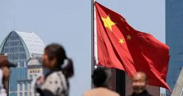 China's Trade Surplus Widens Amid US Tensions and Domestic Woes