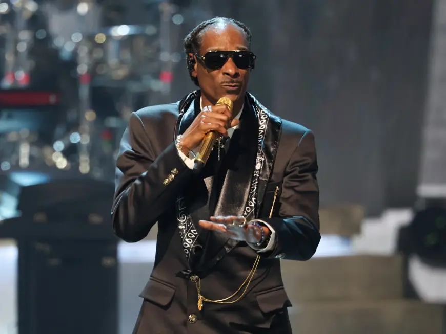 Snoop Dogg honoured at BET Awards 2025; dedicates win to wife, fans