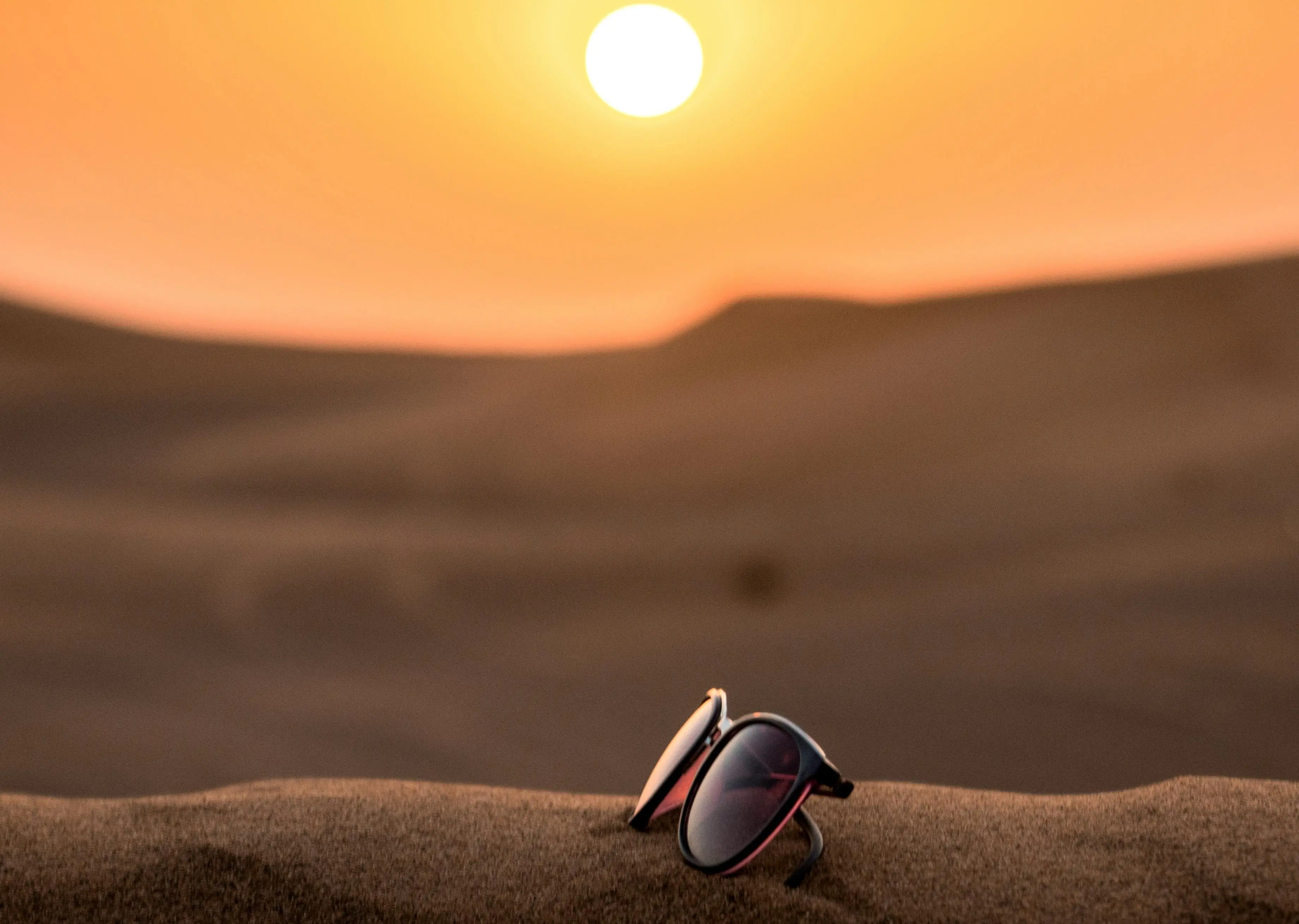 What is a heat wave? How to stay safe? As north India reels under intense sun, here's how to beat the heat