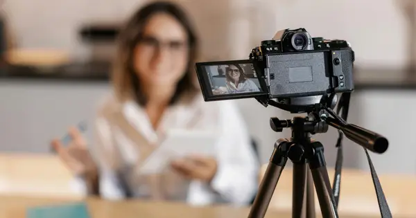 Indiens Influencer-Sektor wird bis 2025 um 25 % wachsen - hier die Details