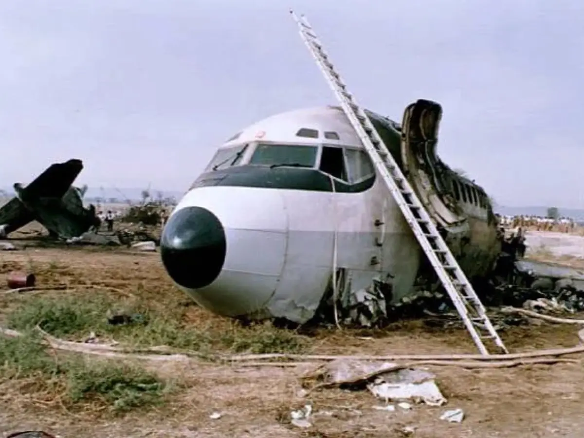 1993 – Aurangabad Runway Collision