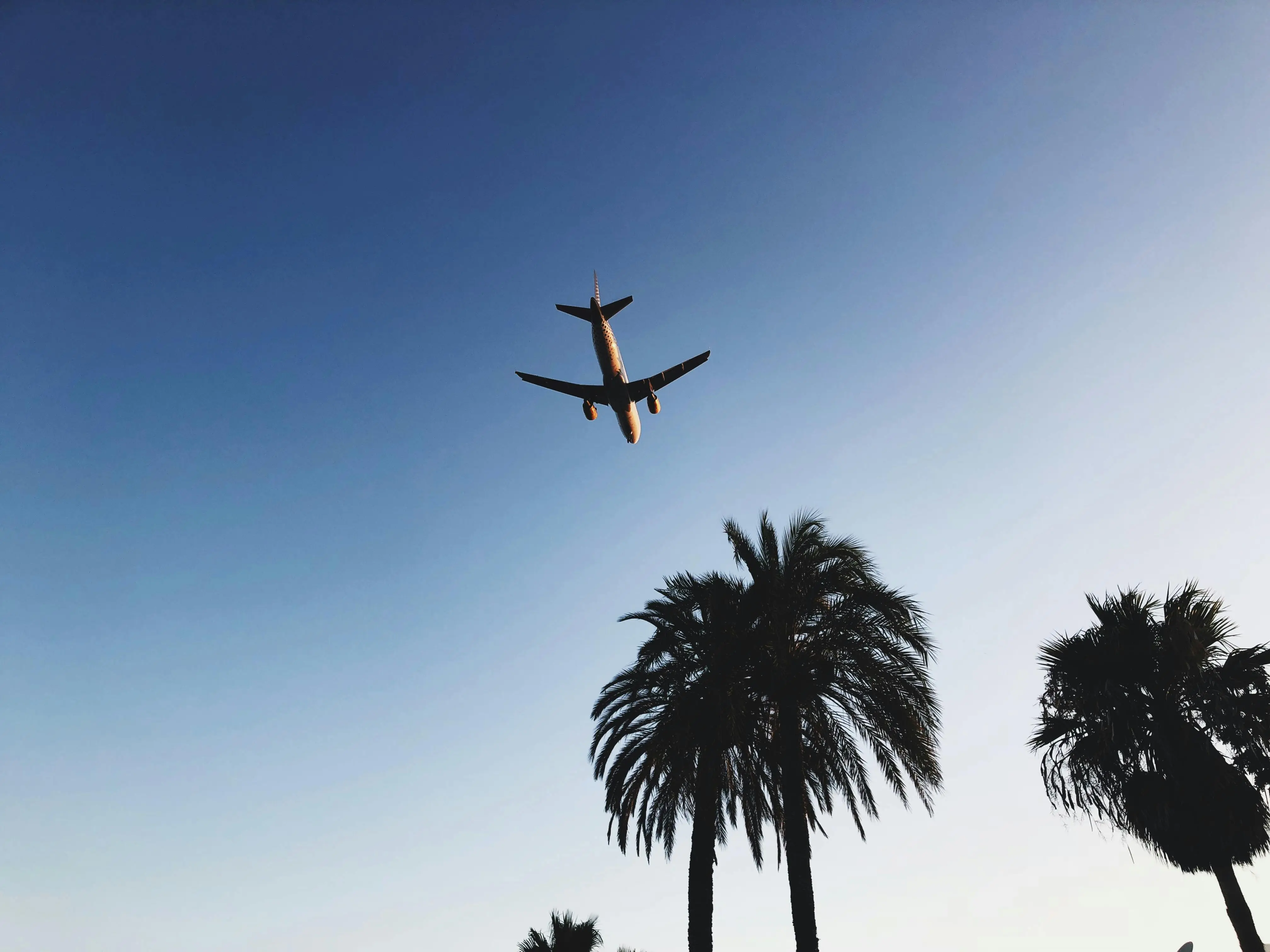 Move Away from the Aircraft