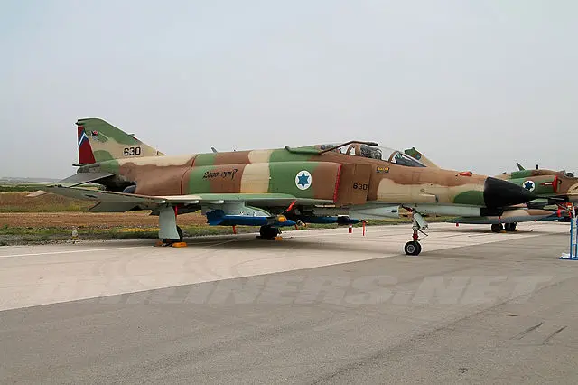 McDonnell Douglas F-4 Phantom II (Kurnass)
