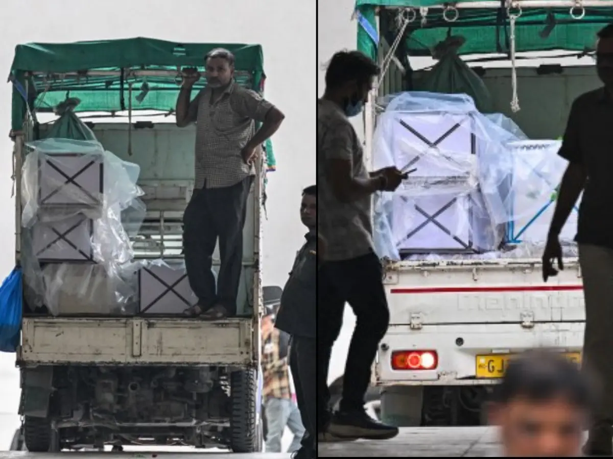 Coffins of victims being taken out from hospital