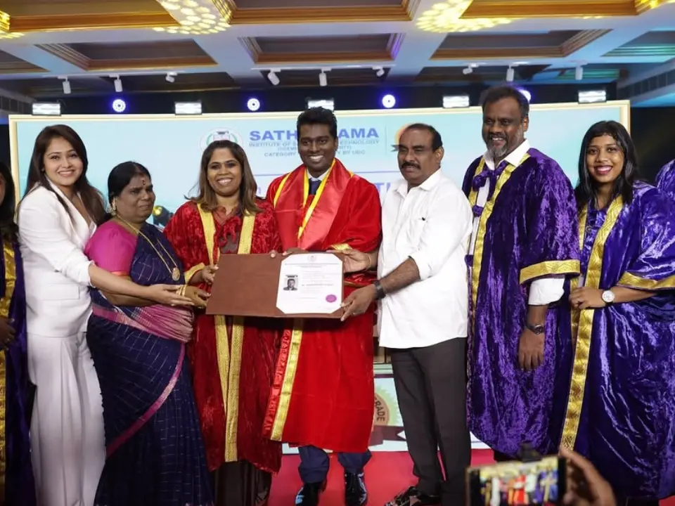 Jawan director Atlee's 'surreal moment' as he receives honorary doctorate from Sathyabama University Jawan director Atlee's 'surreal moment' as he receives honorary doctorate from Sathyabama University