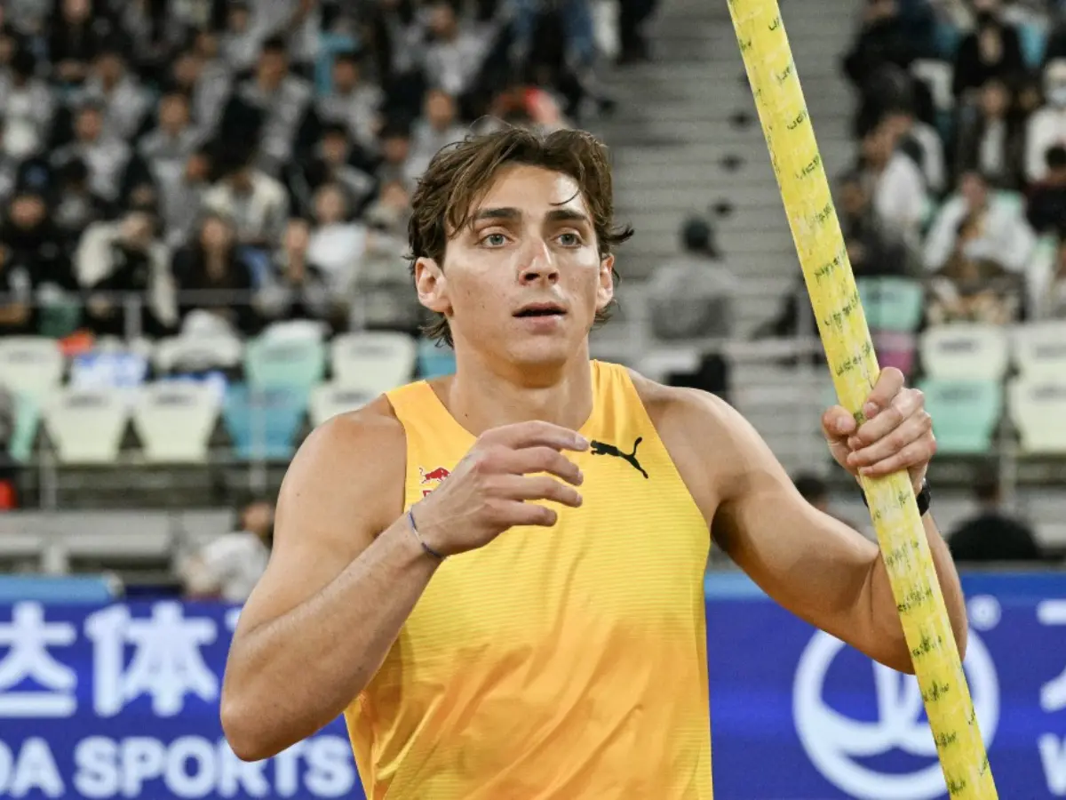 Mondo Duplantis continues hot streak at Wanda Diamond League, breaks world record for whopping 12th time
