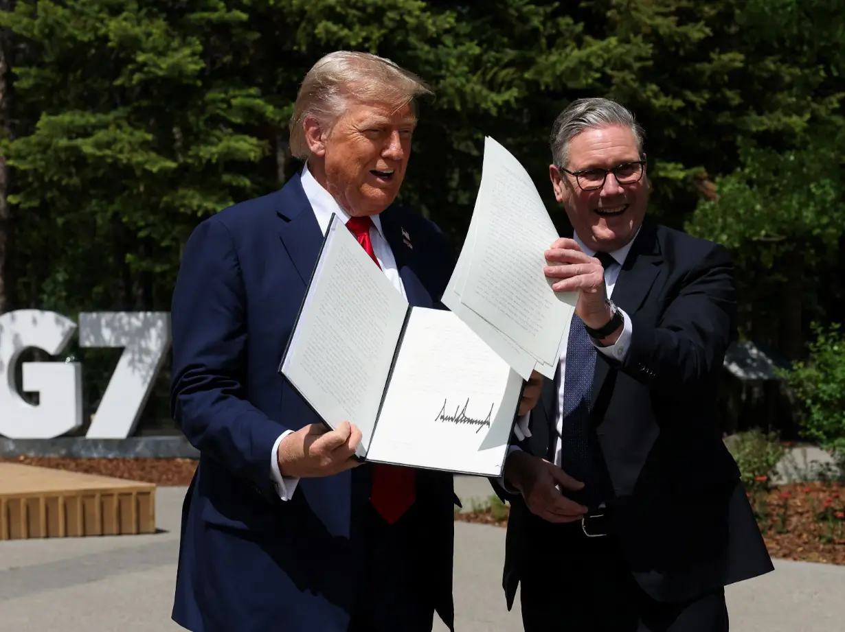 Trump signs US–UK trade deal at G7, says Britain ‘protected because I like them’ Trump signs US–UK trade deal at G7, says Britain ‘protected because I like them’