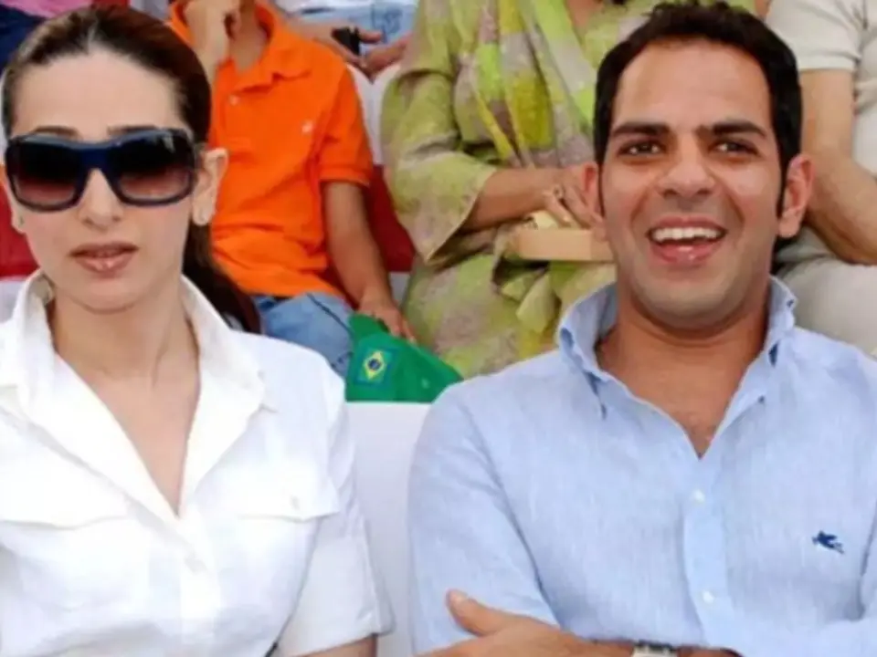 Sunjay Kapur death: Karishma Kapoor's ex-husband's final picture with friend goes viral | See pic Sunjay Kapur death: Karishma Kapoor's ex-husband's final picture with friend goes viral | See pic