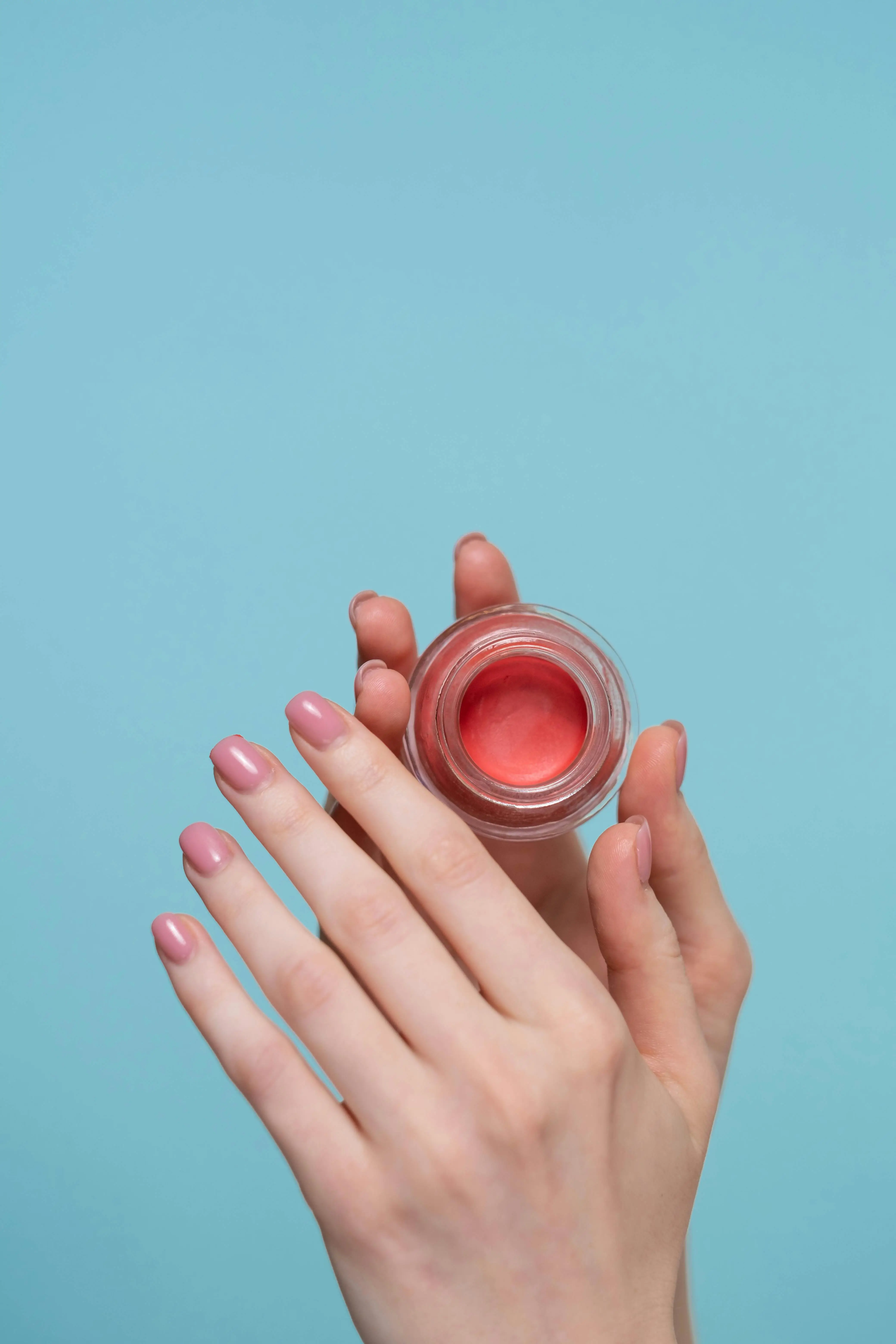 Toxic beauty? Most cream eyeshadows contain harmful metals, finds study