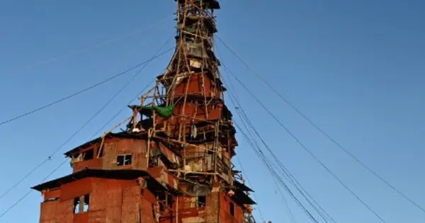 Chinese Man Defies Demolition Orders for Unique Pyramid House