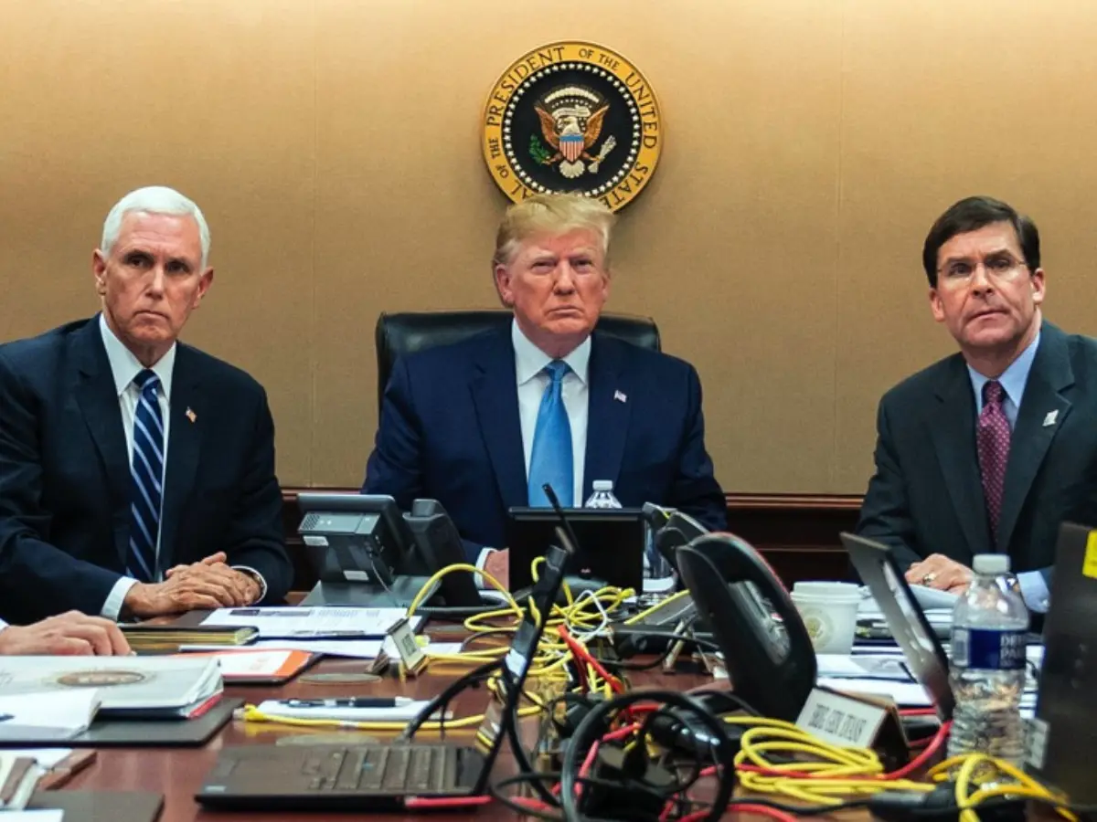 Donald Trump in situation room in 2019