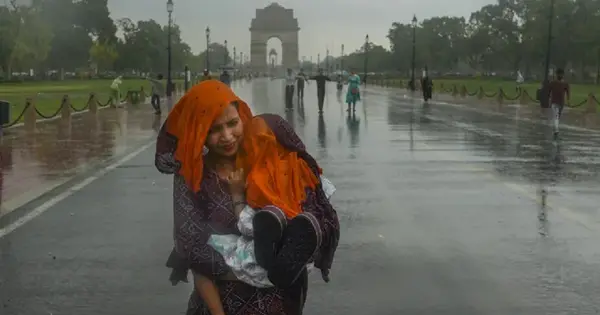 12 flights diverted as rain lashes Delhi-NCR, leaves roads waterlogged