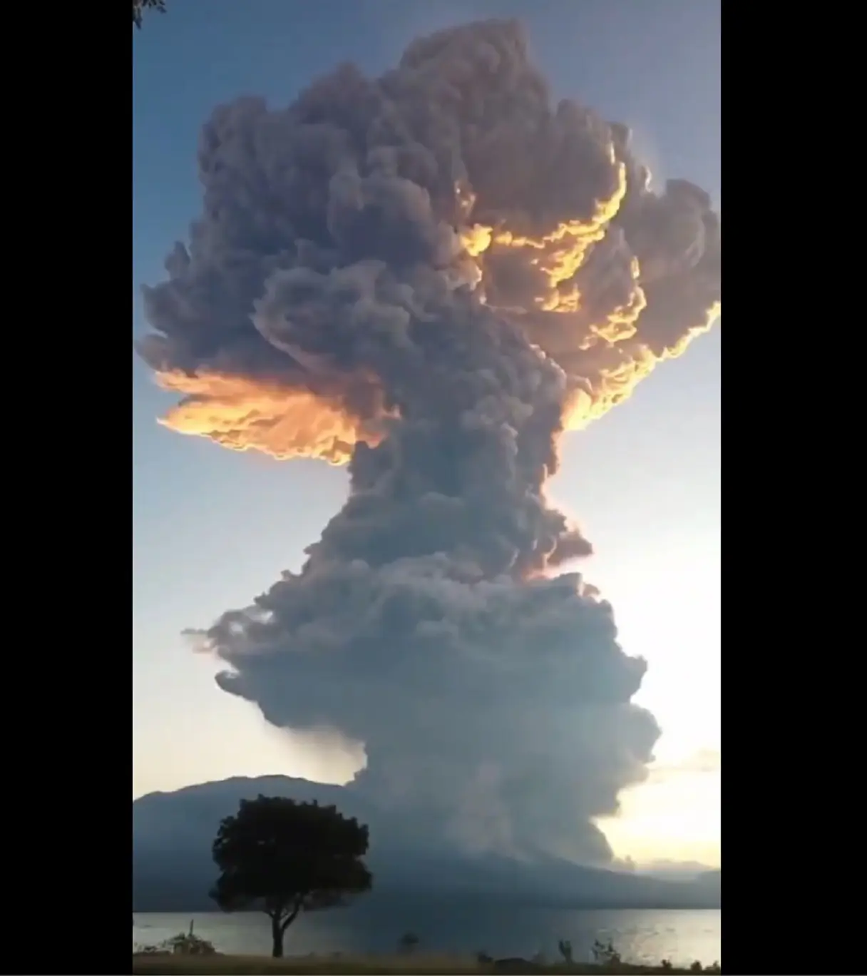 Volcano erupts in Indonesia, spews hot ash 10,000m into sky | Watch
