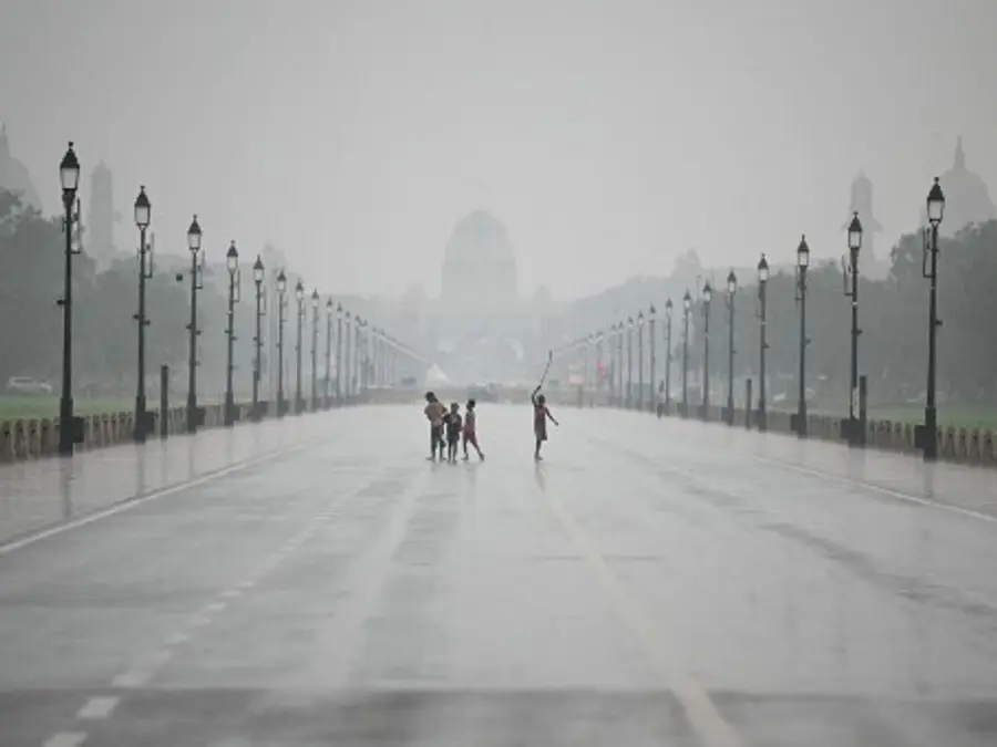 India weather Update: Thunderstorms, heavy rain hit several states; IMD issues yellow alert for Delhi