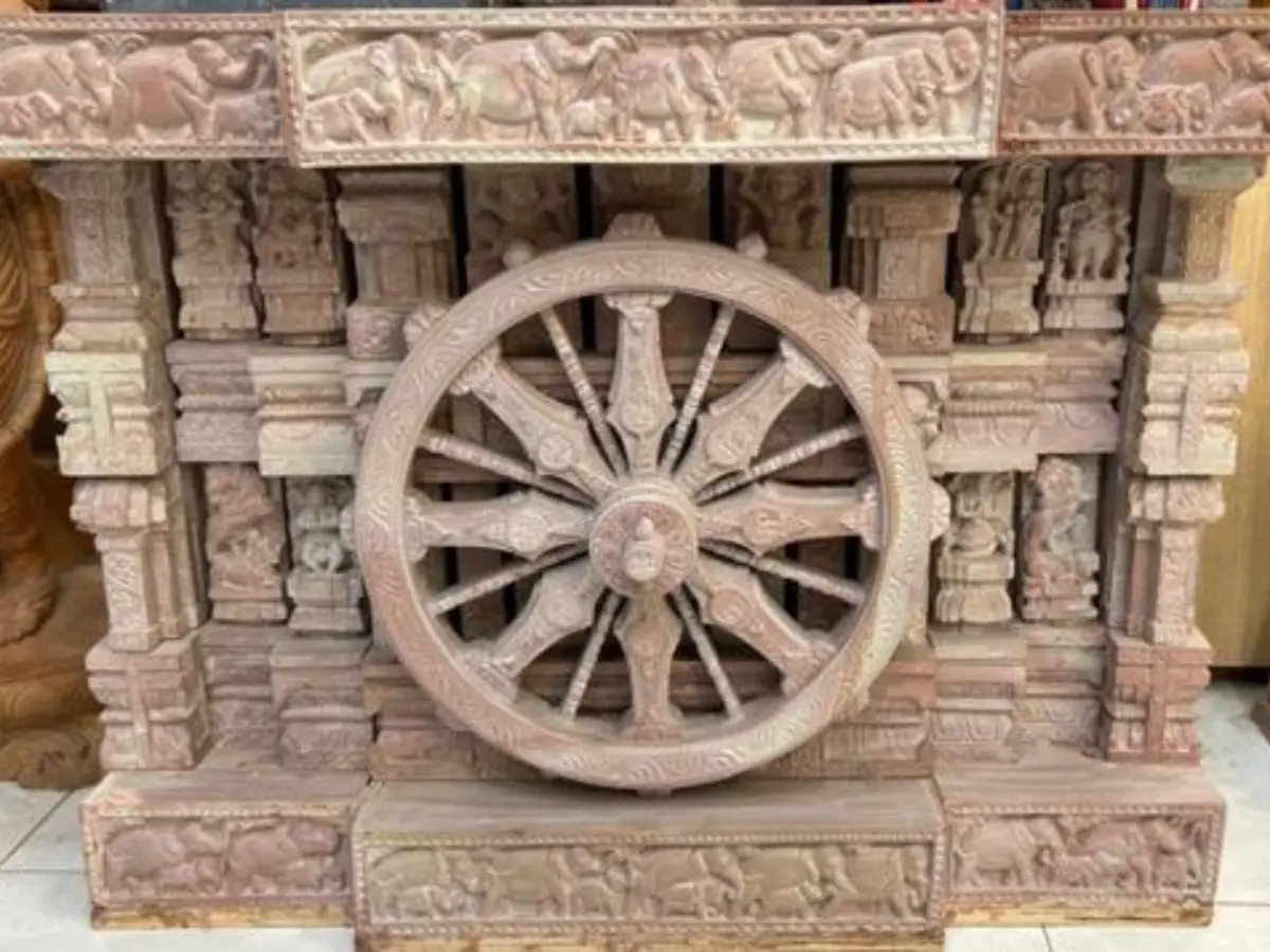 Replica of Konark Wheel from Odisha