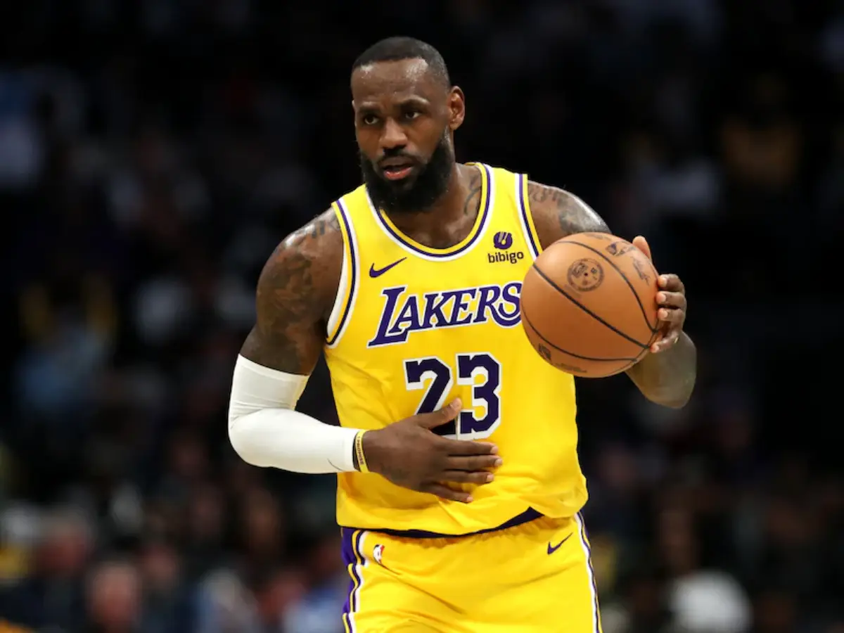 Mark Walter set to purchase Los Angeles Lakers in record $10 Billion deal