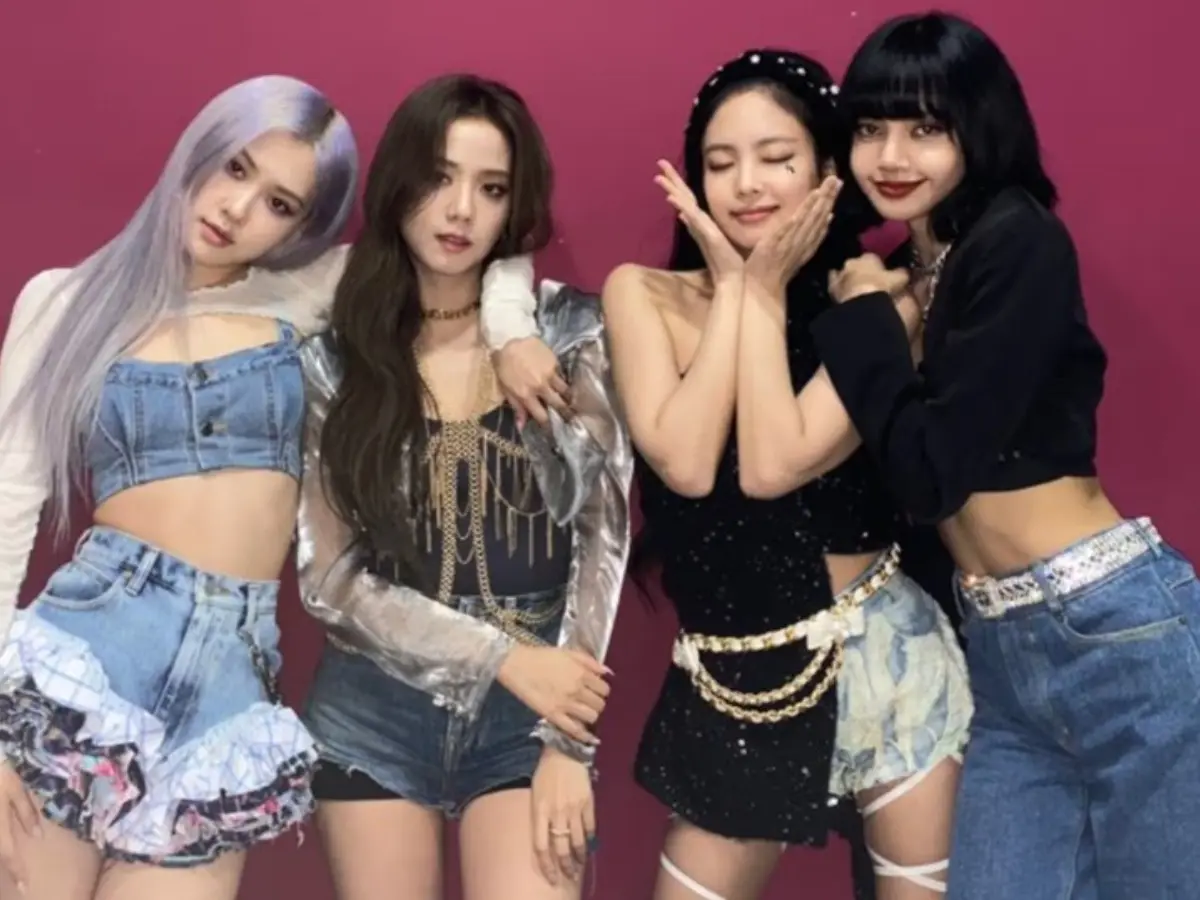 BLACKPINK Deadline world tour: K-pop girl group's new merchandise sparks fury among netizens BLACKPINK Deadline world tour: K-pop girl group's new merchandise sparks fury among netizens