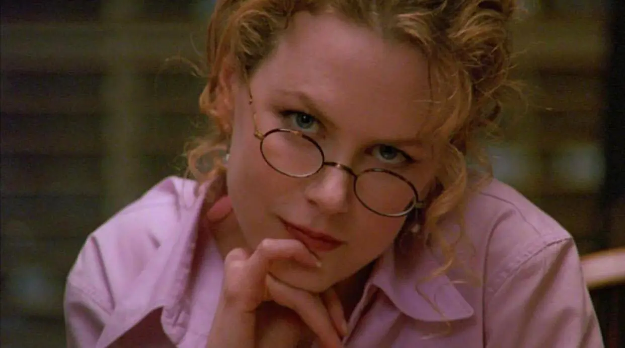 Alice Harford – Eyes Wide Shut