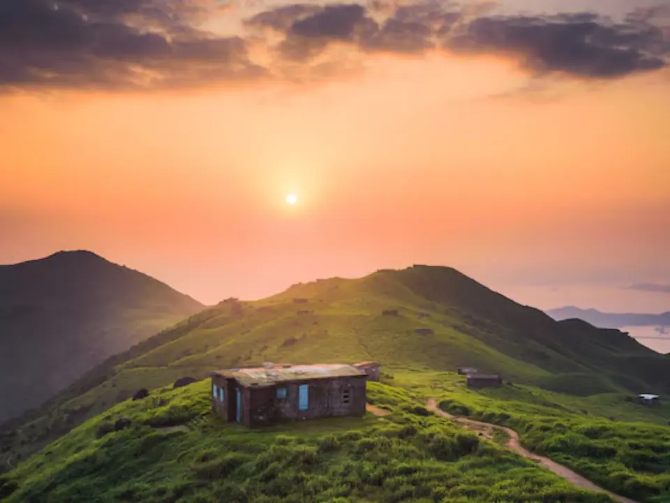 Hidden hill stations in India to visit during monsoon, perfect for nature lovers