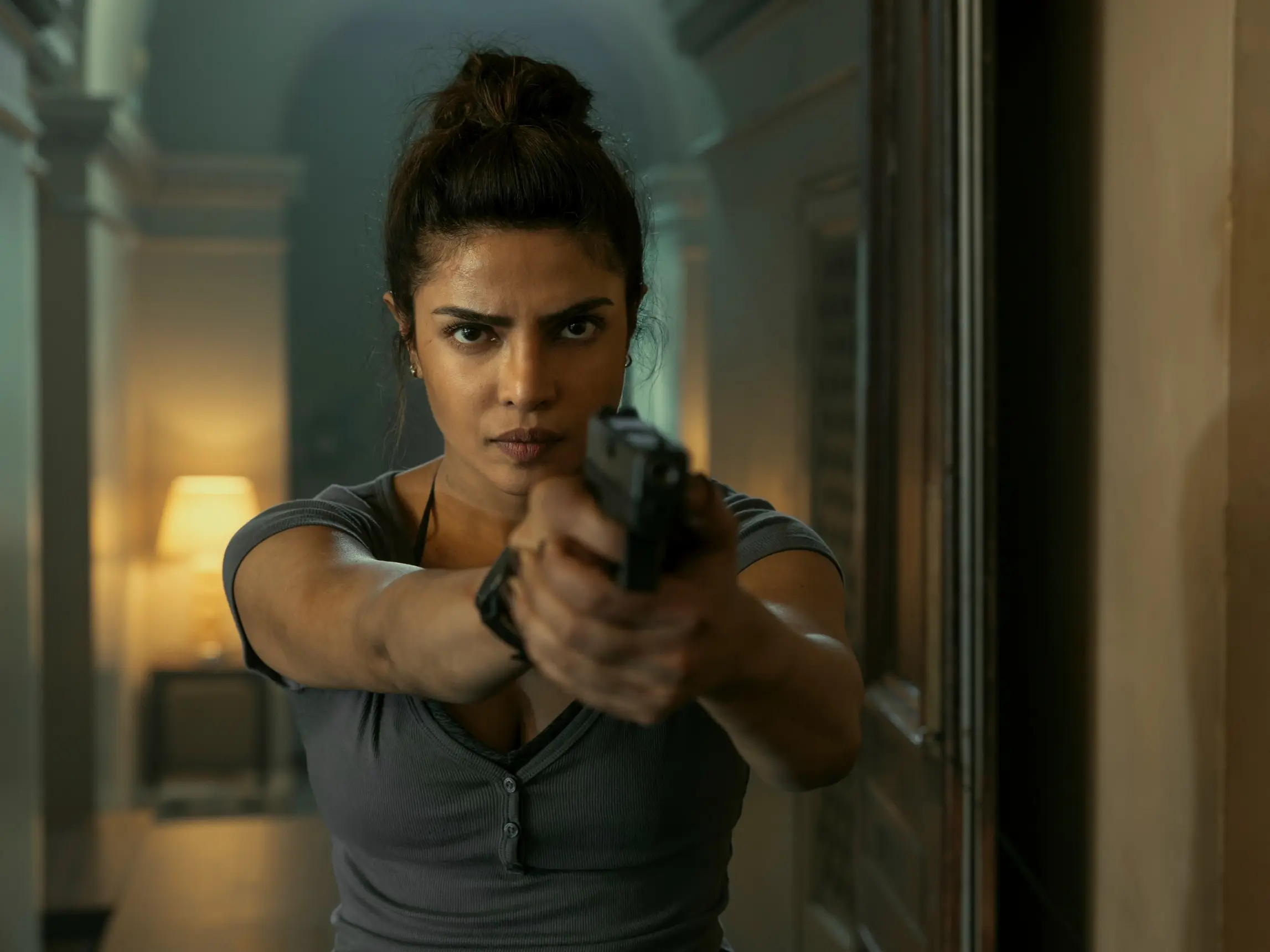 Priyanka Chopra lost a part of her eyebrow while performing a stunt on Heads Of State