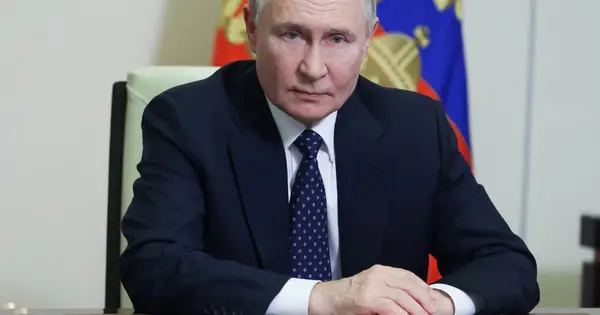 Putin the peacemaker? Russia's president in talks with Israel ...