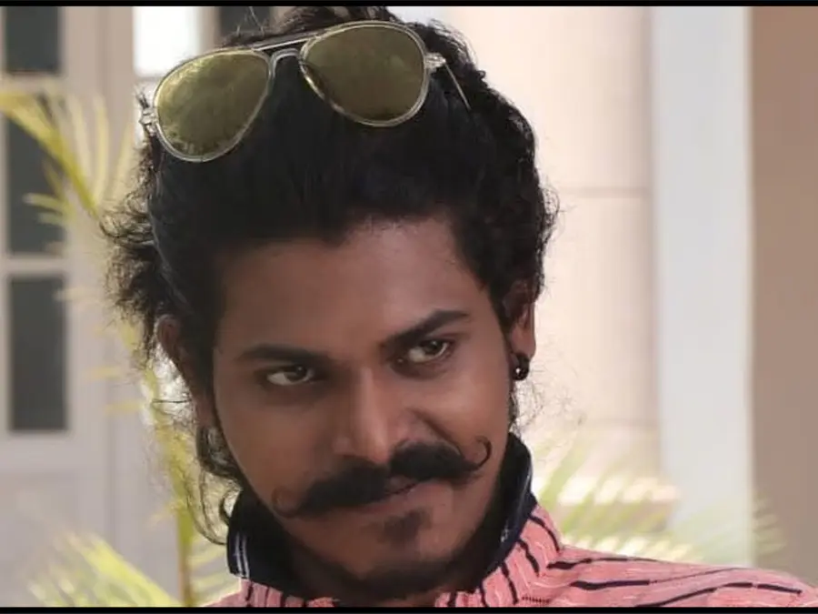 Marathi actor‑director Tushar Ghadigaonkar commits suicide, reports cite career worries