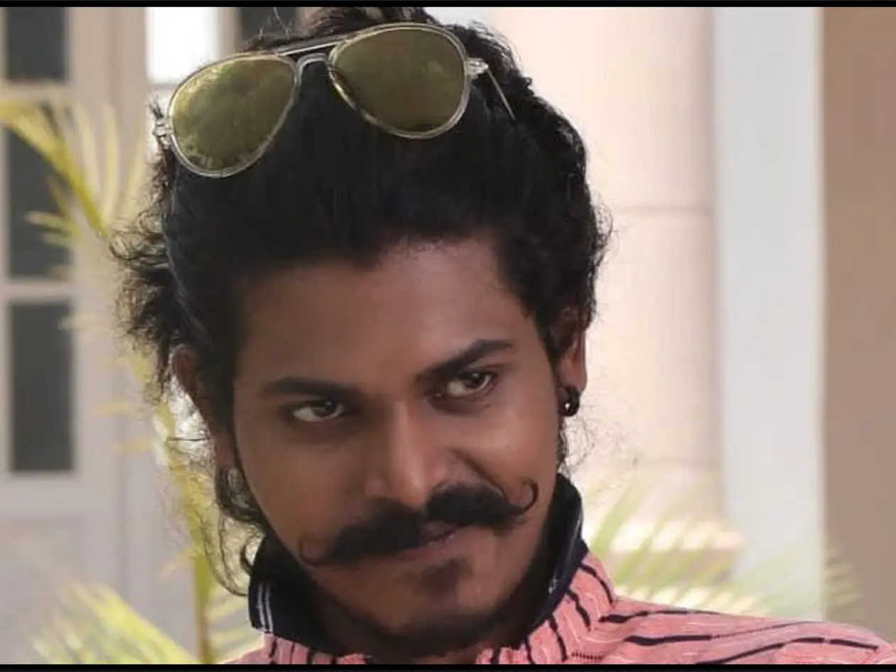  Marathi actor‑director Tushar Ghadigaonkar commits suicide, reports cite career worries 