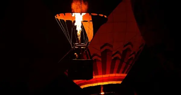 At least 8 dead after hot air balloon crash in Brazil