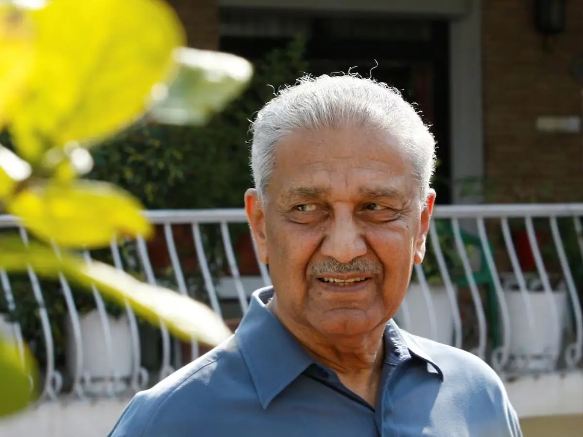 Khan and the Stolen Centrifuges