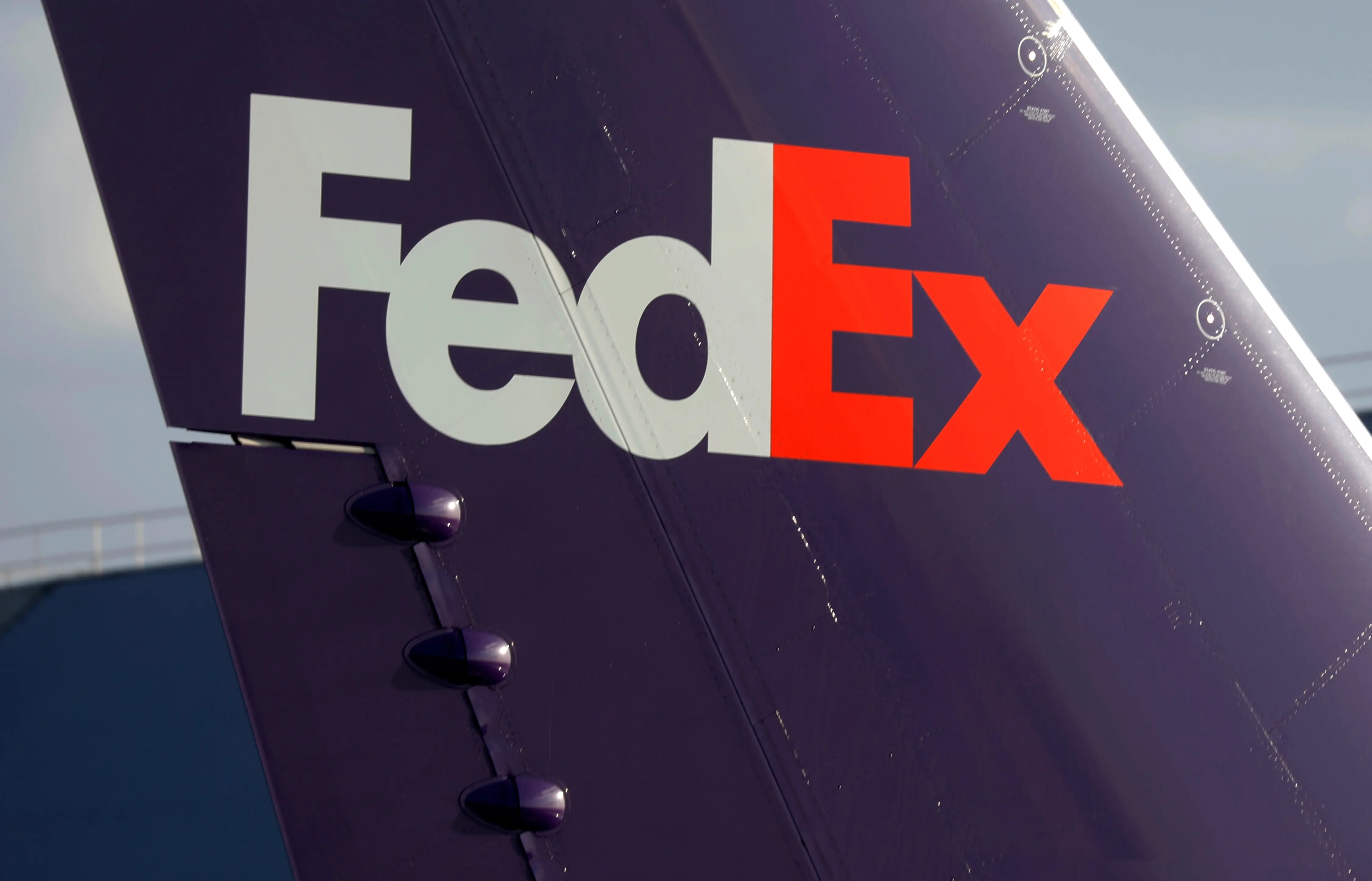 The birth of FedEx