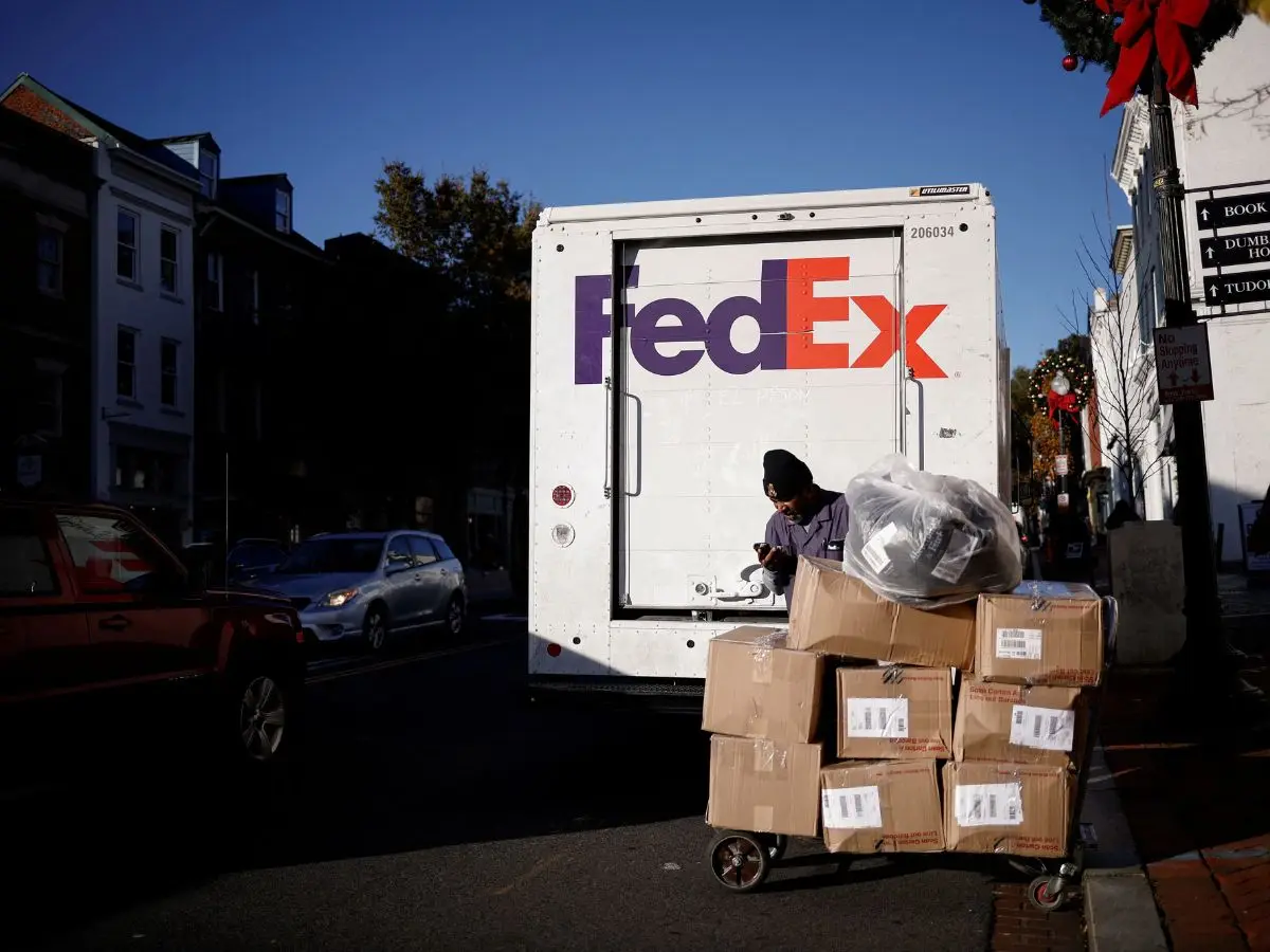 Adapting to the e-commerce era