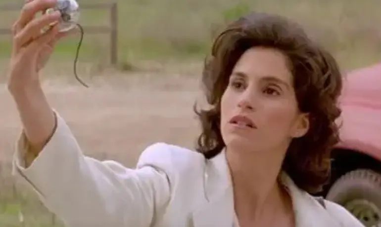 What is Jami Gertz's net worth?