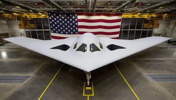  Why B-2 Bomber could be replaced with B-21 Raider? 