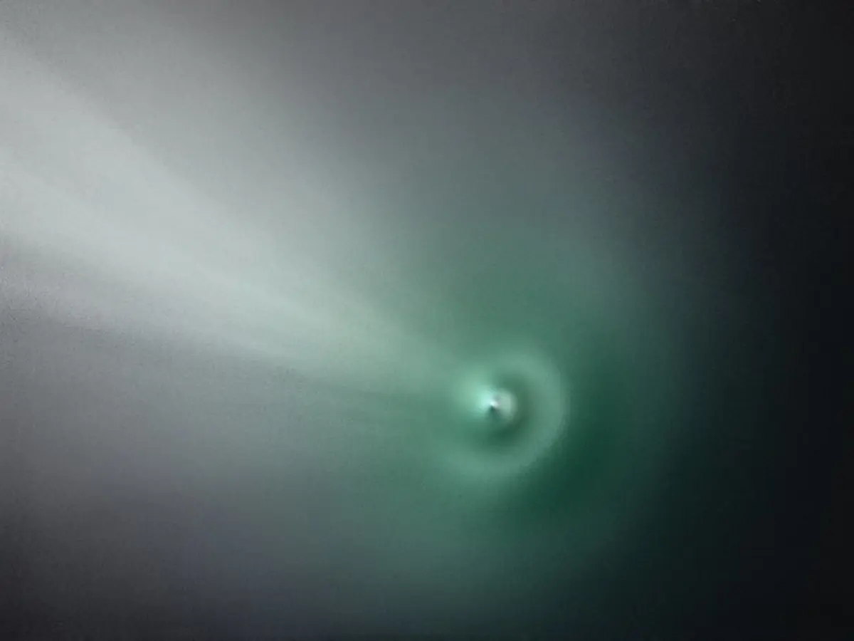 Giant comet from Oort cloud spotted moving at insane speed inside solar system. Will it reach Earth?